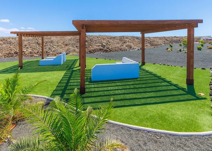 Alinico House * Majanicho