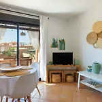 Alinico House Hébergement de vacances *