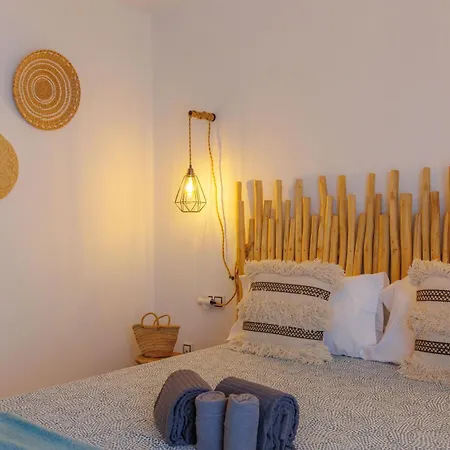 Semesterbostad Alinico House *